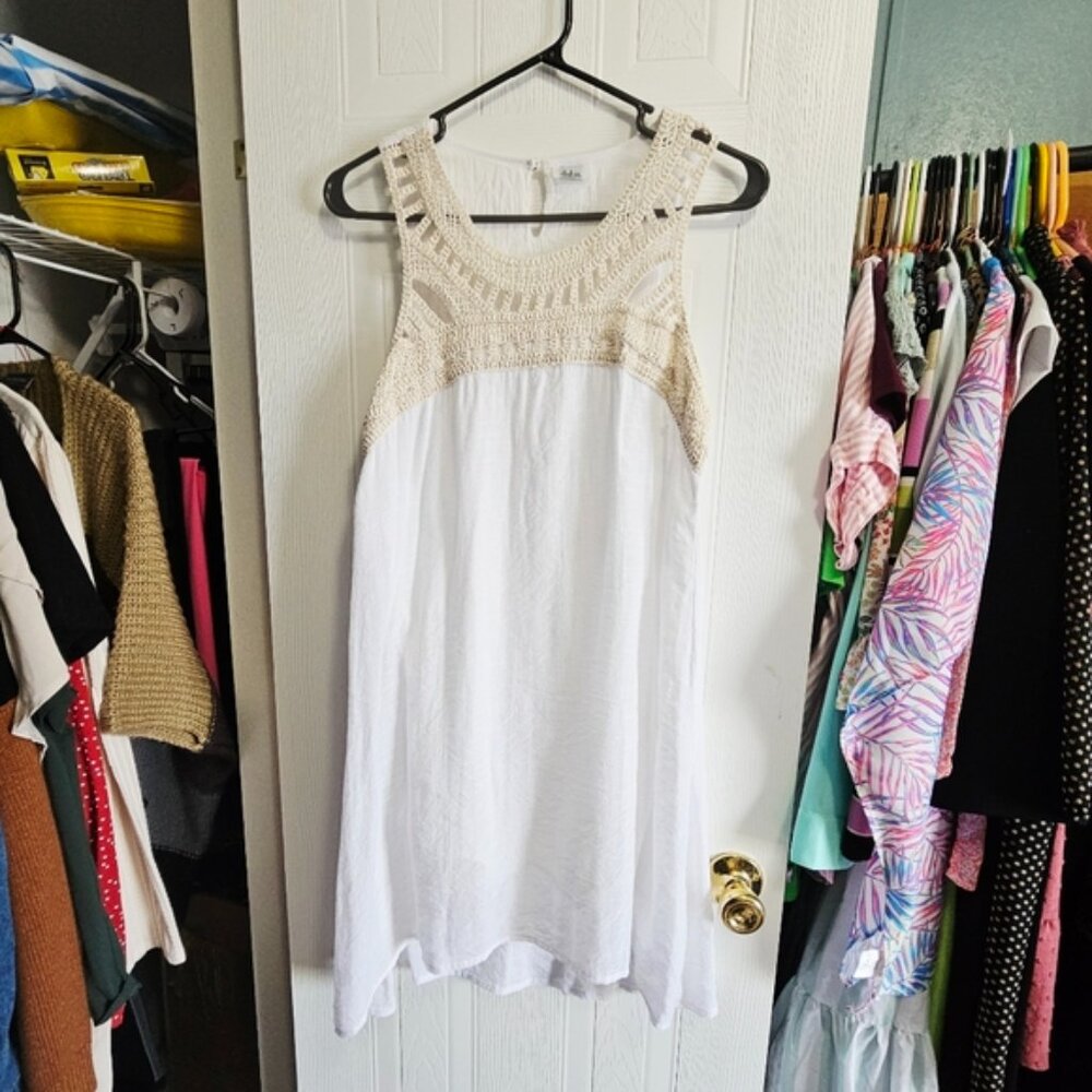 White and Cream Sleeveless Dress